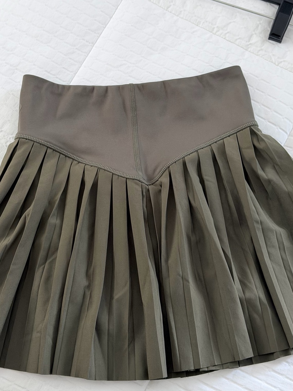 Z Supply Active Playing Doubles Pleated Tennis Skort Olive Green XS